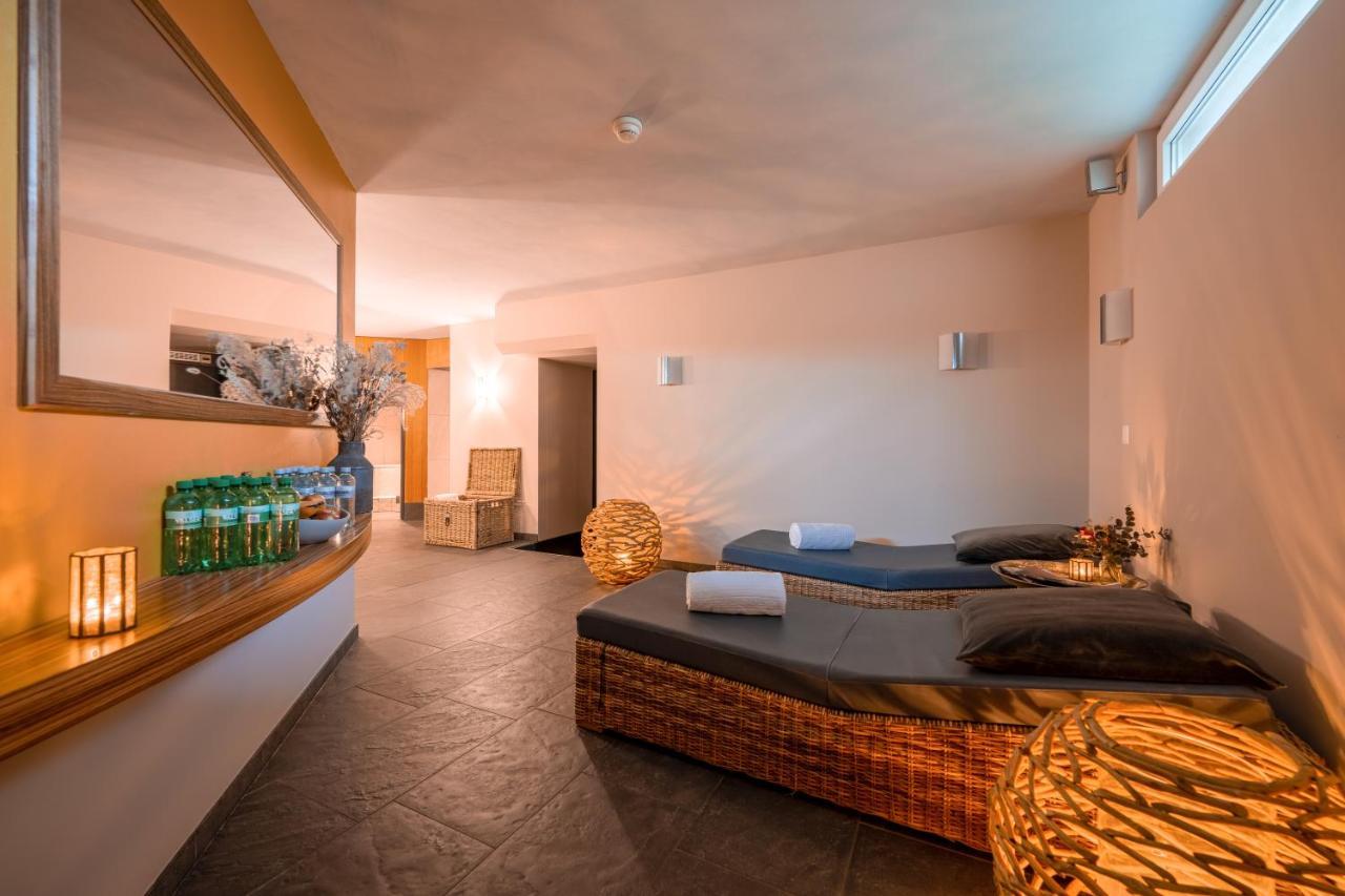 Hotel Uto Kulm Car-Free Hideaway In Zurich Bonstetten Kültér fotó