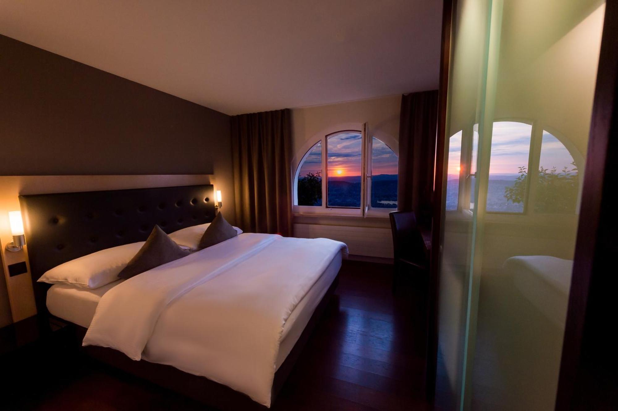 Hotel Uto Kulm Car-Free Hideaway In Zurich Bonstetten Szoba fotó