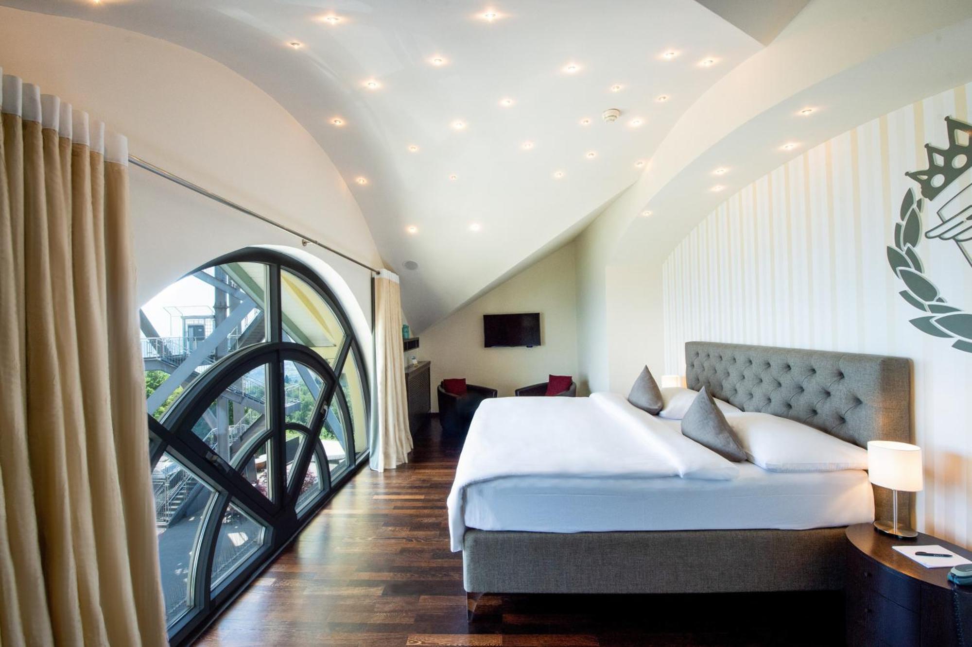 Hotel Uto Kulm Car-Free Hideaway In Zurich Bonstetten Szoba fotó