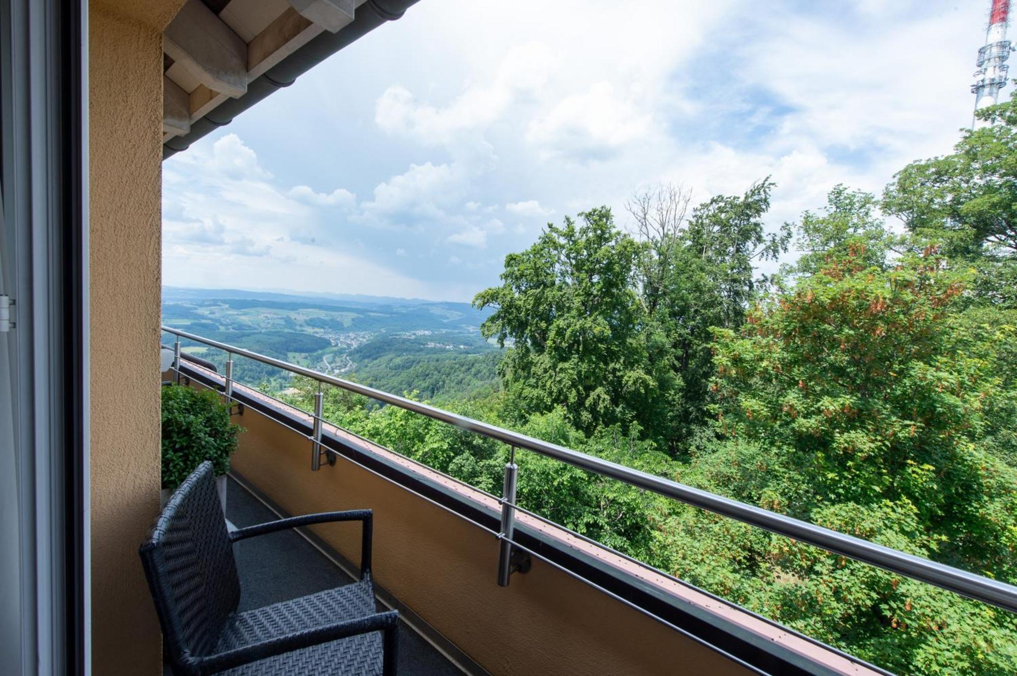 Hotel Uto Kulm Car-Free Hideaway In Zurich Bonstetten Kültér fotó